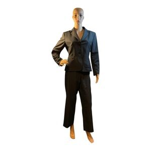 Jones Wear Suit Women’s Black  Pinstripe Pant Suit - Size 8